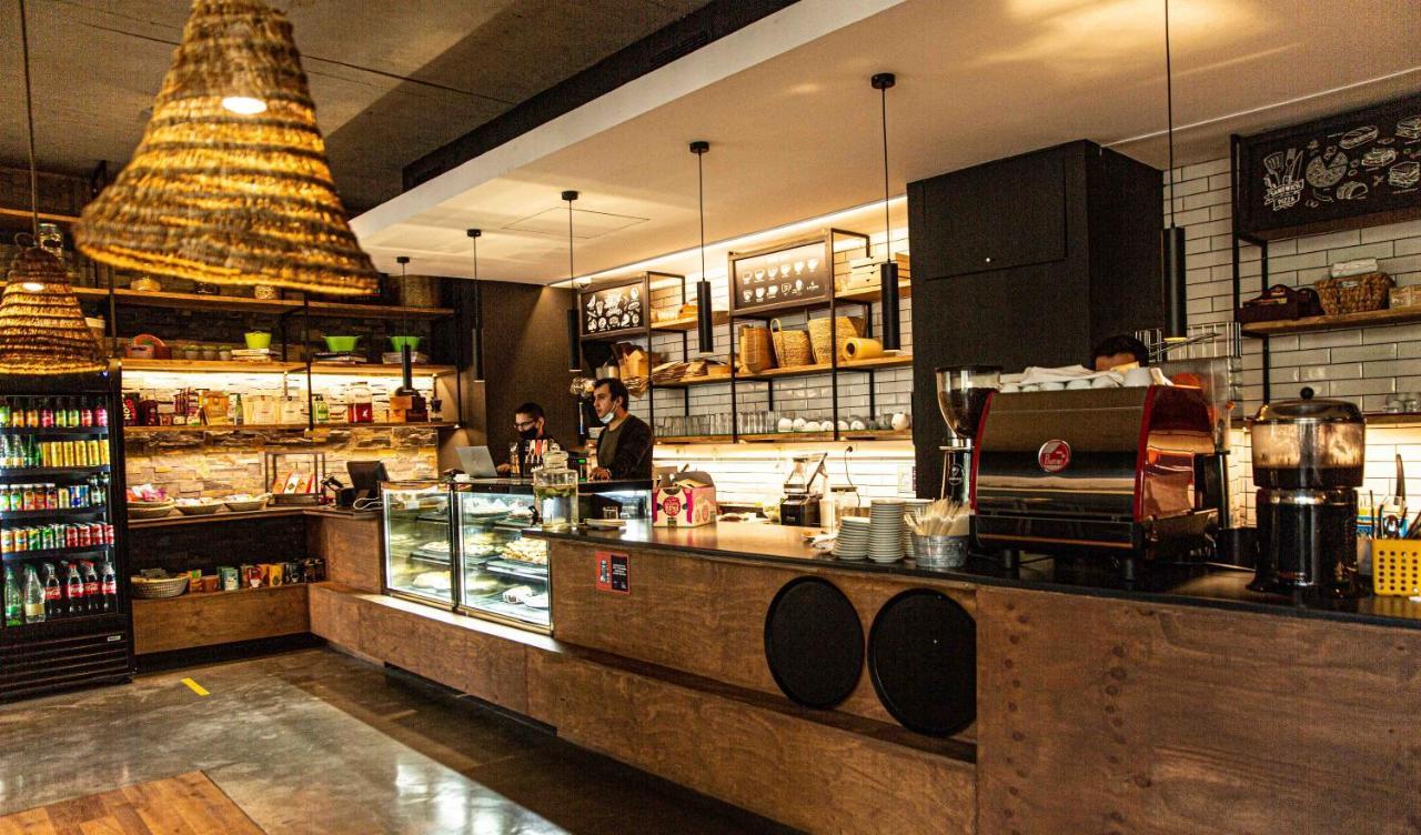 Aparthotel The Place Santiago