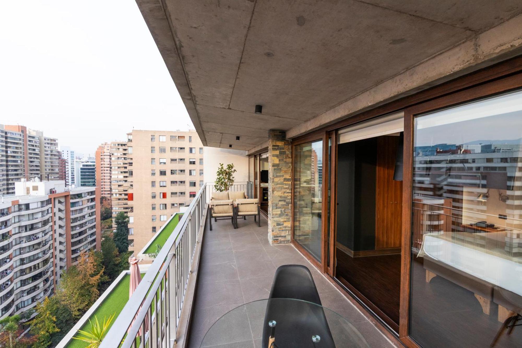The Place Aparthotel Santiago